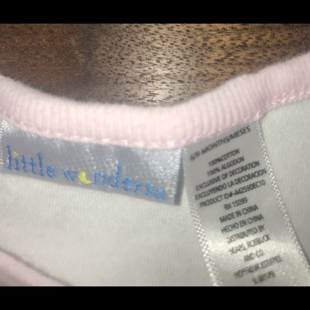 Two piece set - Picture 2 of 2